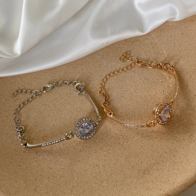 European American Style Watch Shaped Bracelet Elegant Delicate Bracelet Anniversary Gift